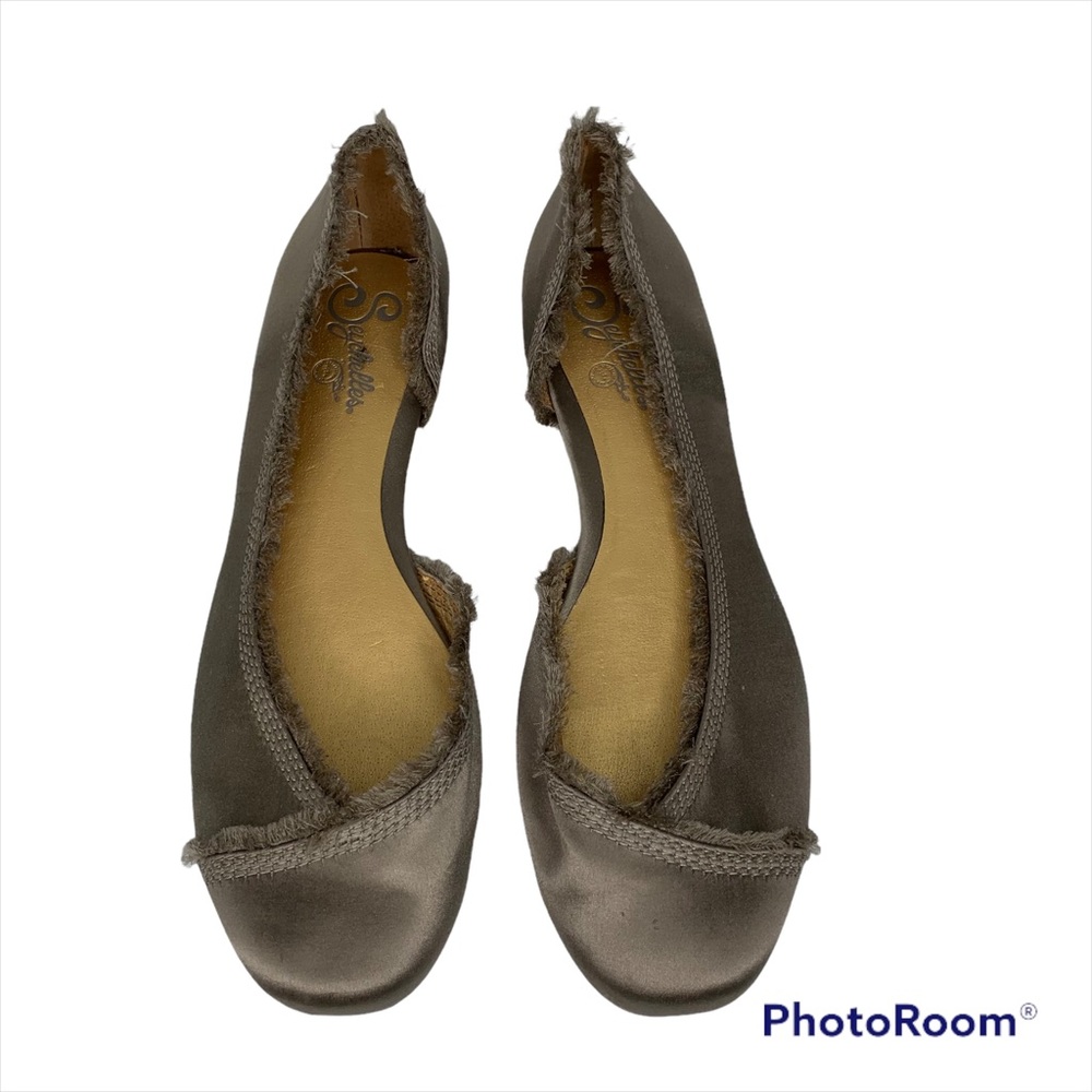 Women’s Seychelles Flats Size 8.5